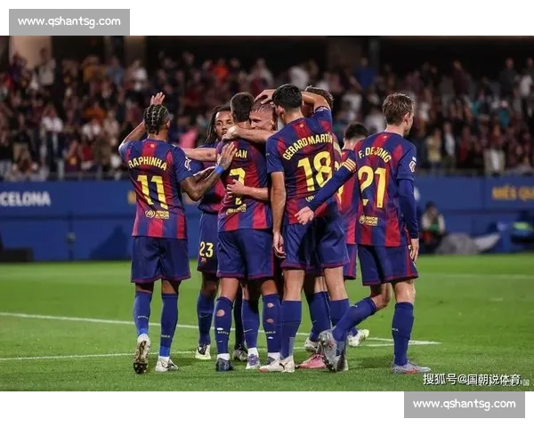 巴塞罗那与巴黎圣日耳曼激战正酣 两队巅峰对决再度点燃欧冠激情