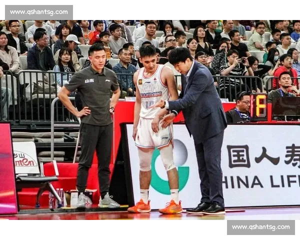 CBA焦点战山东男篮迎战北京队季后赛格局或生变关键一役引关注